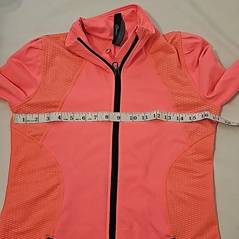 Lorna Jane jacket medium - Picture 9 of 11